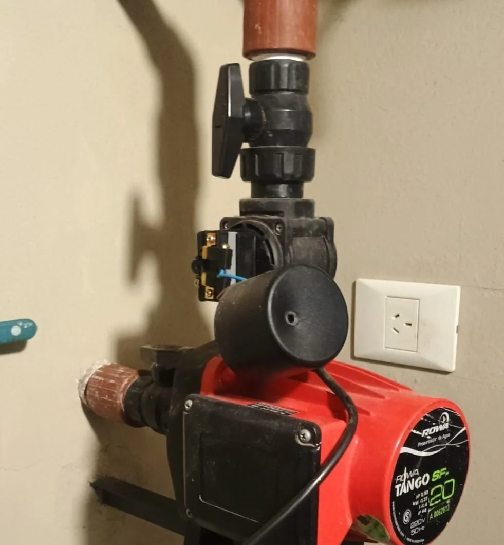 Bomba presurizadora ROWA instalada